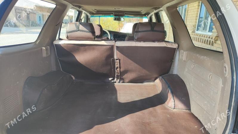 Toyota 4Runner 1998 - 115 000 TMT - Дянев - img 6