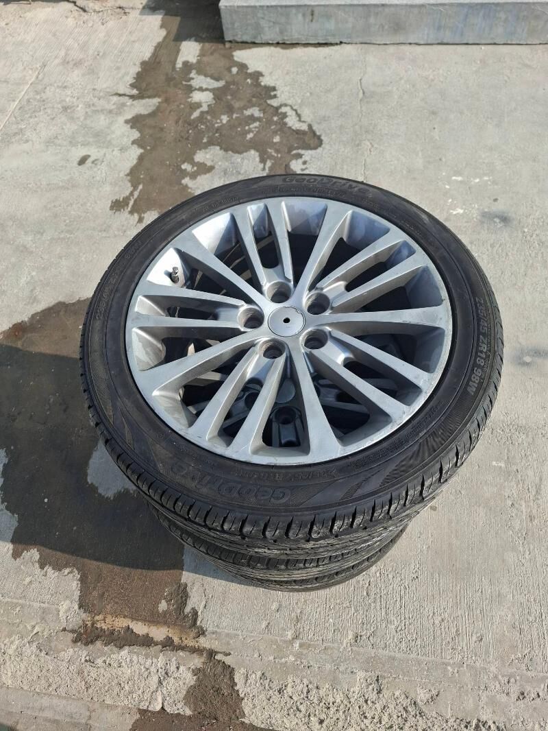 teker 235/45/18 2 500 TMT - Анев - img 2