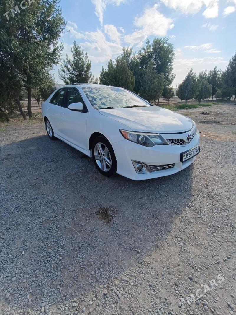 Toyota Camry 2012 - 230 000 TMT - Ak bugdaý etraby - img 5