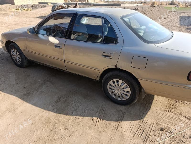 Toyota Camry 1993 - 60 000 TMT - Гороглы (Тагта) - img 3