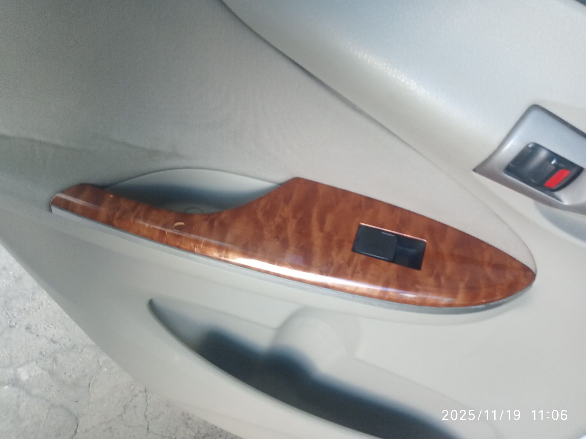 karolla mebil 1 300 TMT - Aşgabat - img 2