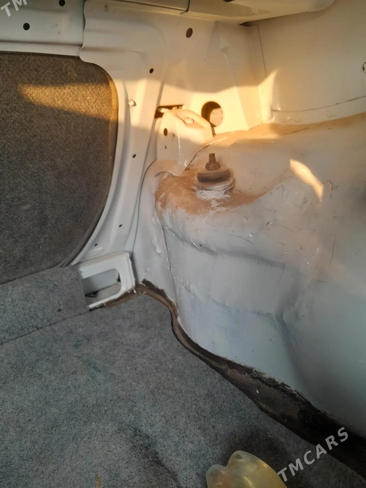 Opel Vectra 1989 - 35 000 TMT - Векильбазар - img 4