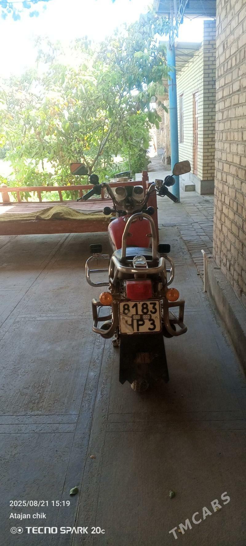 Fekon FK150-8G 2010 - 12 000 TMT - Гарабекевюл - img 3