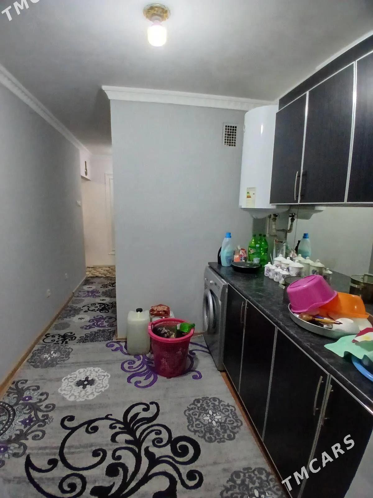 11 mkr  Gùndogar bazar 3 kom - 11 mkr - img 2