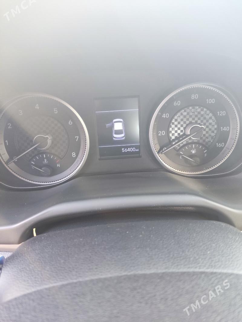 Hyundai Elantra 2020 - 240 000 TMT - Гарадамак - img 5