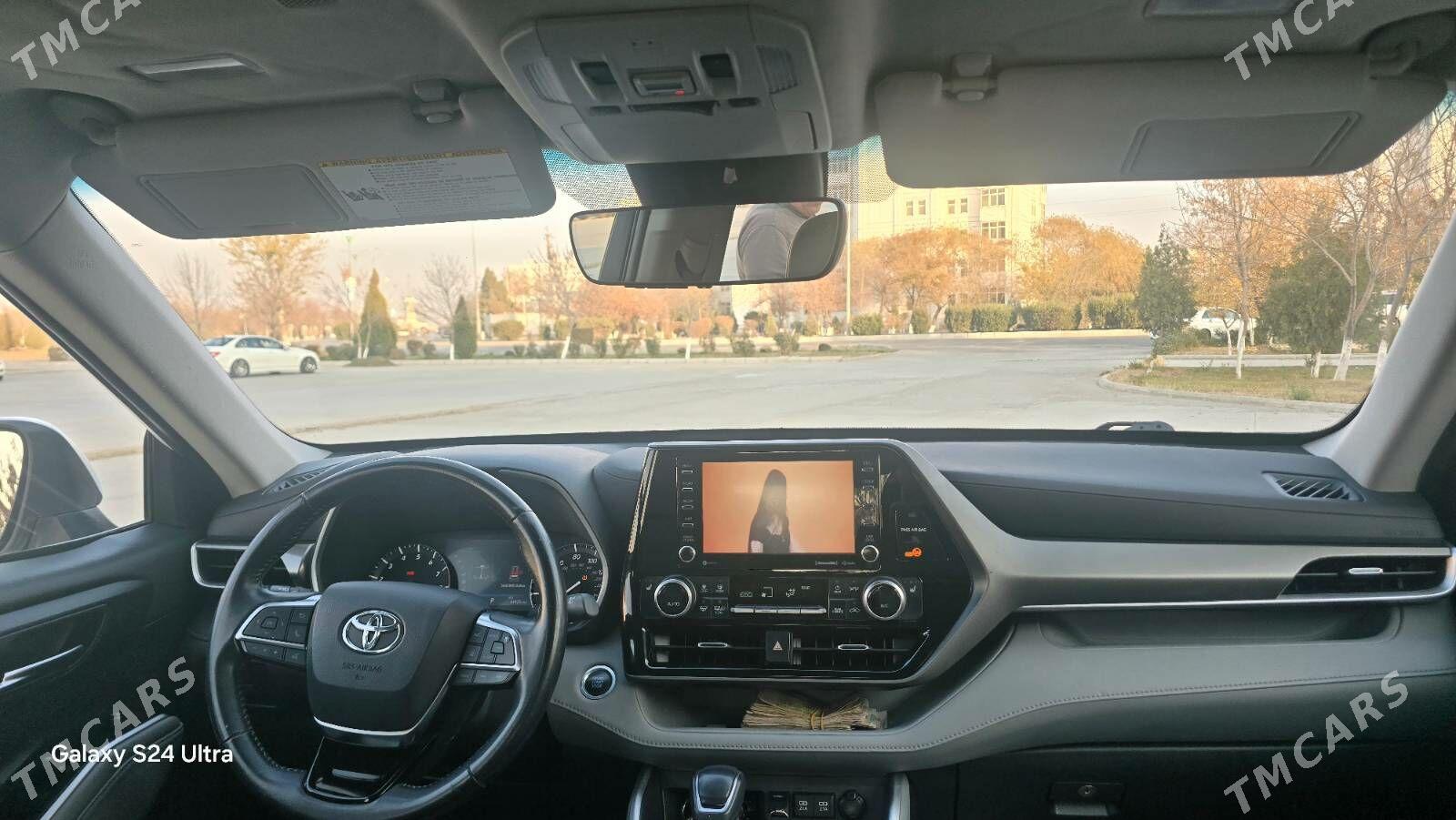 Toyota Highlander 2020 - 440 000 TMT - Дашогуз - img 9