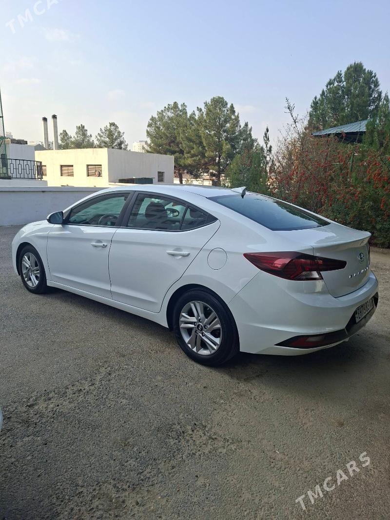 Hyundai Elantra 2020 - 230 000 TMT - Aşgabat - img 4