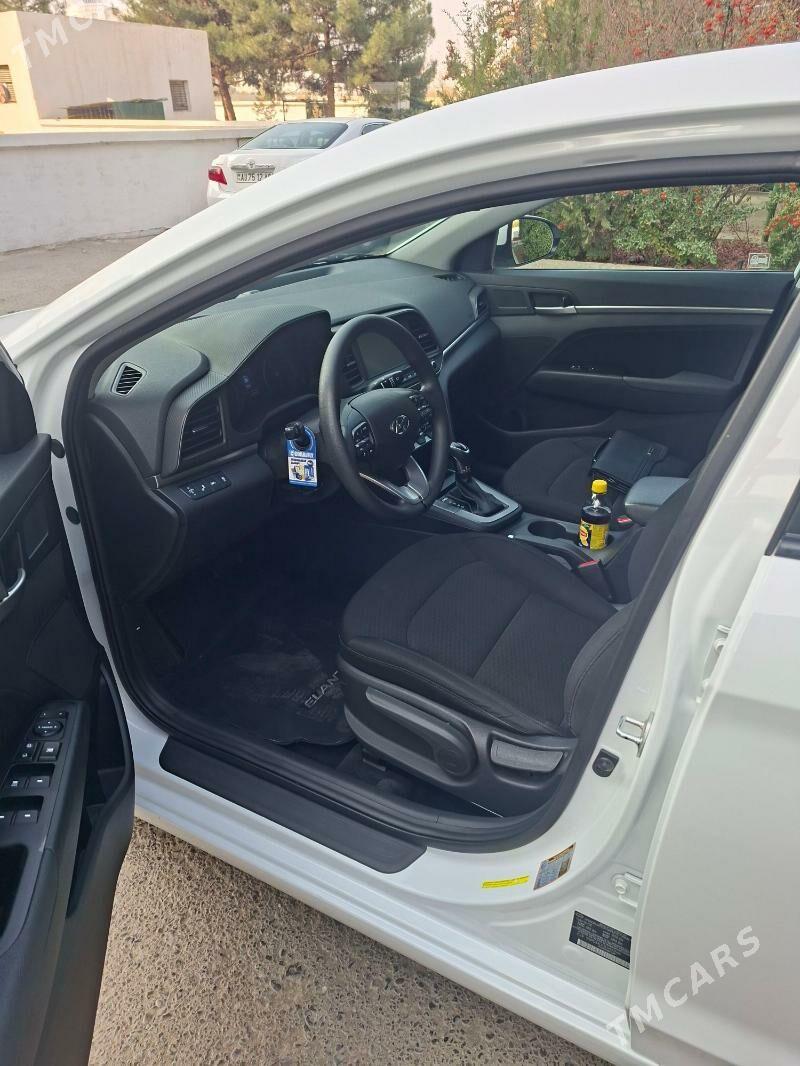 Hyundai Elantra 2020 - 230 000 TMT - Aşgabat - img 5