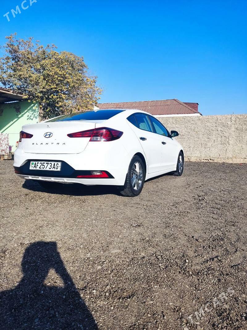 Hyundai Elantra 2020 - 240 000 TMT - Гарадамак - img 3