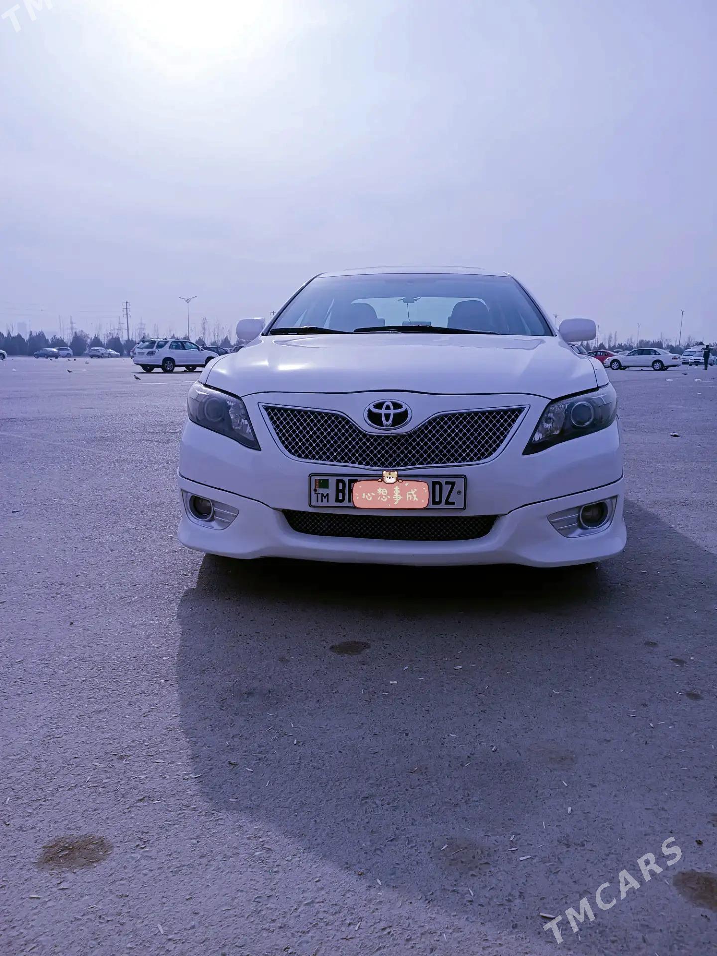 Toyota Camry 2011 - 220 000 TMT - Губадаг - img 1