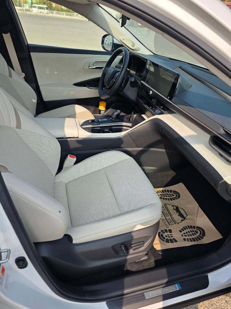 Toyota Crown 2023 - 740 000 TMT - Aşgabat - img 6