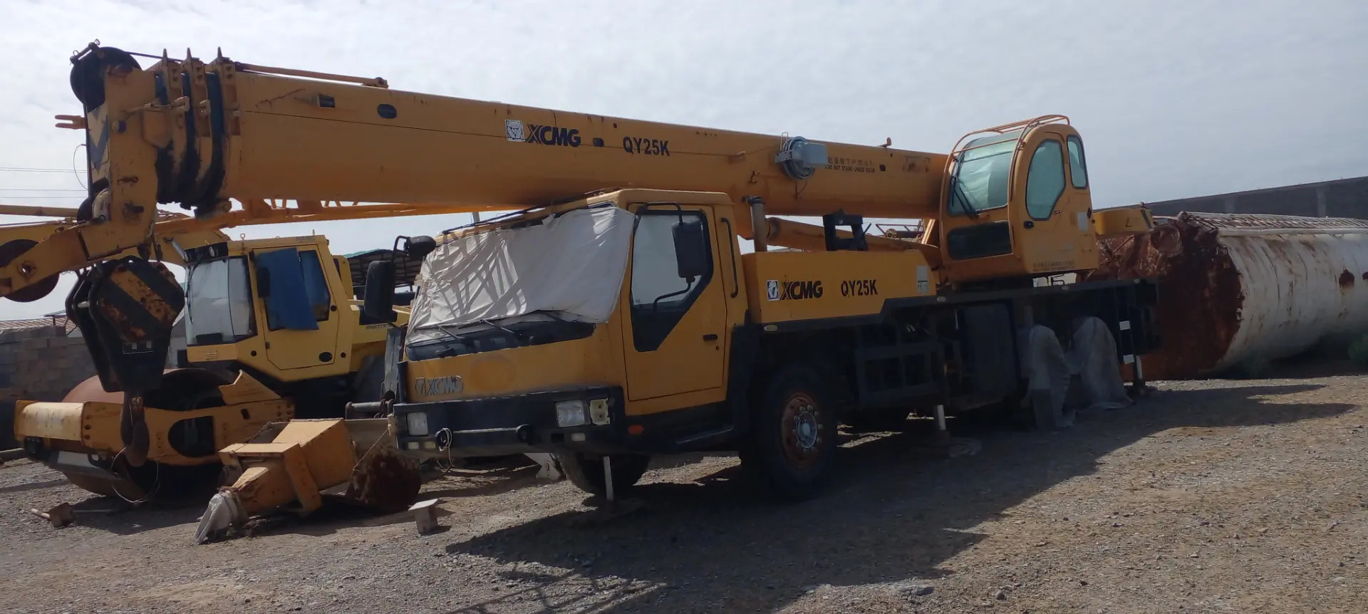 XCMG 25 2010 - 400 000 TMT - Aşgabat - img 2