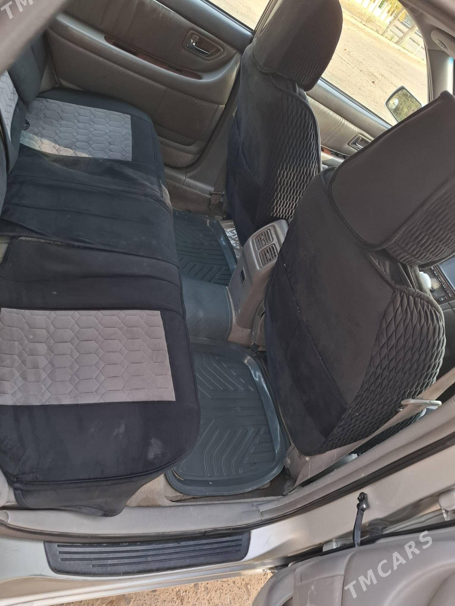 Toyota Avalon 2001 - 170 000 TMT - Мары - img 5