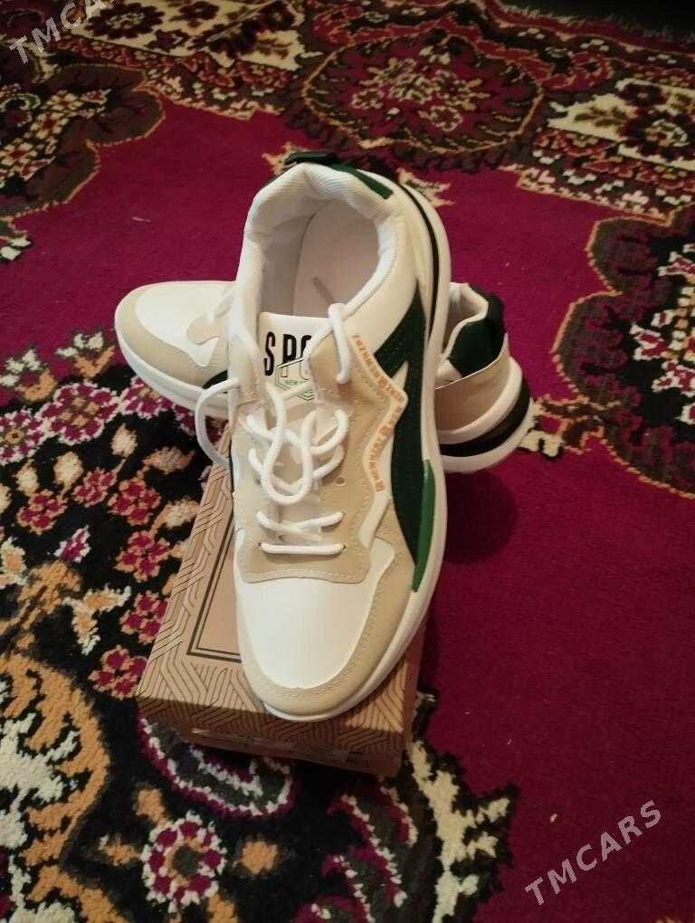 кроссовки - Türkmenabat - img 2