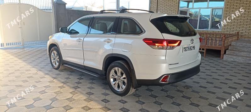Toyota Highlander 2019 - 410 000 TMT - Мары - img 6
