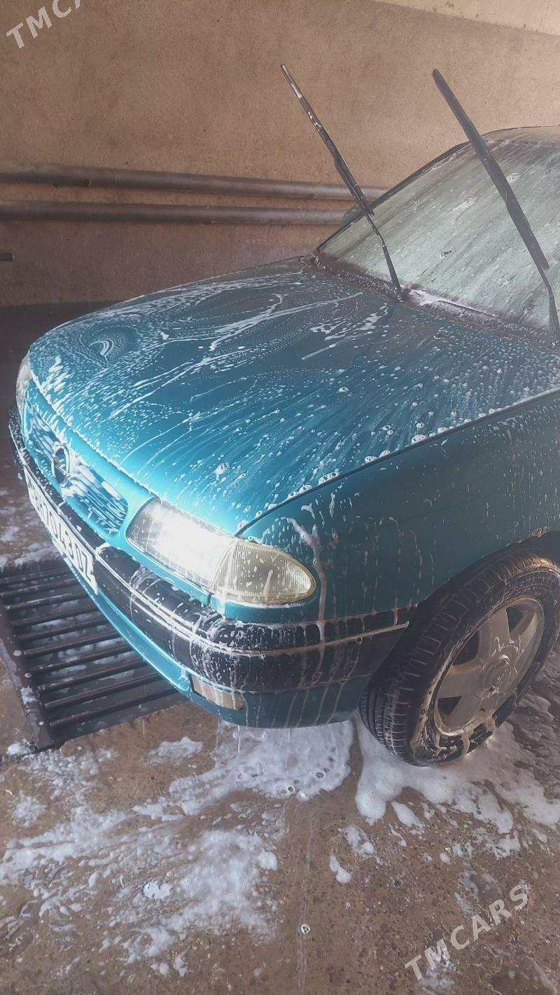 Opel Astra 1995 - 42 000 TMT - Шабатский этрап - img 1
