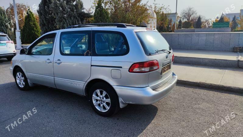Toyota Sienna 2002 - 165 000 TMT - Мары - img 4