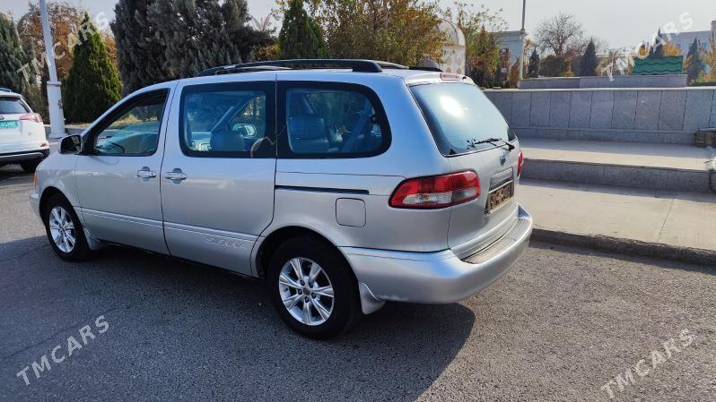 Toyota Sienna 2002 - 165 000 TMT - Мары - img 5