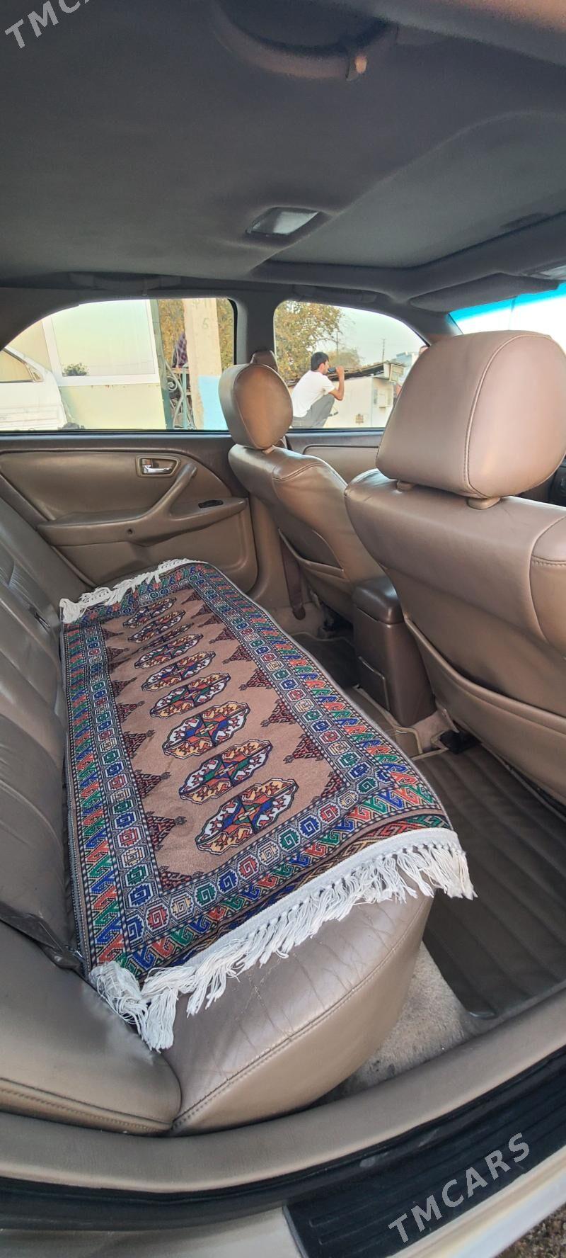 Toyota Camry 2001 - 200 000 TMT - Mary - img 9