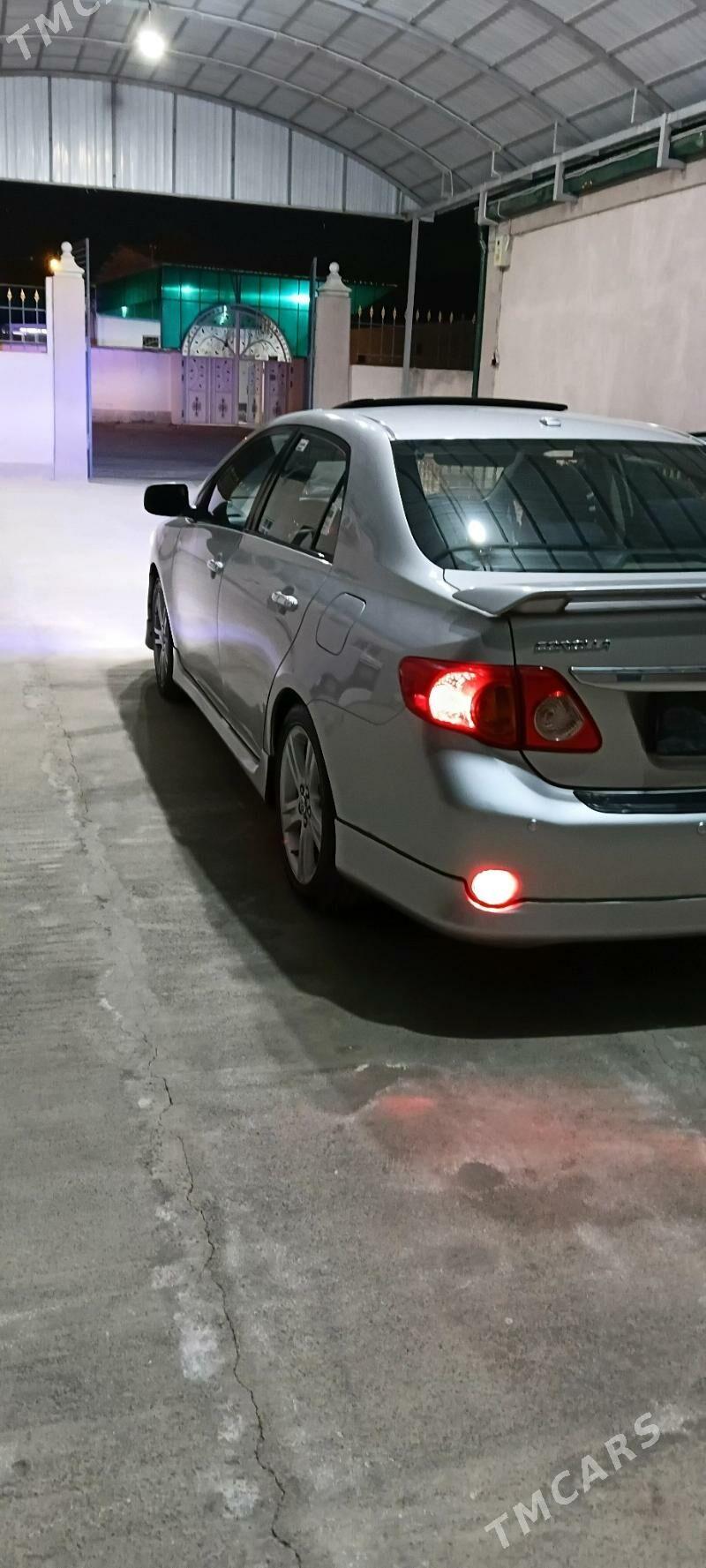 Toyota Corolla 2010 - 168 000 TMT - Ашхабад - img 4