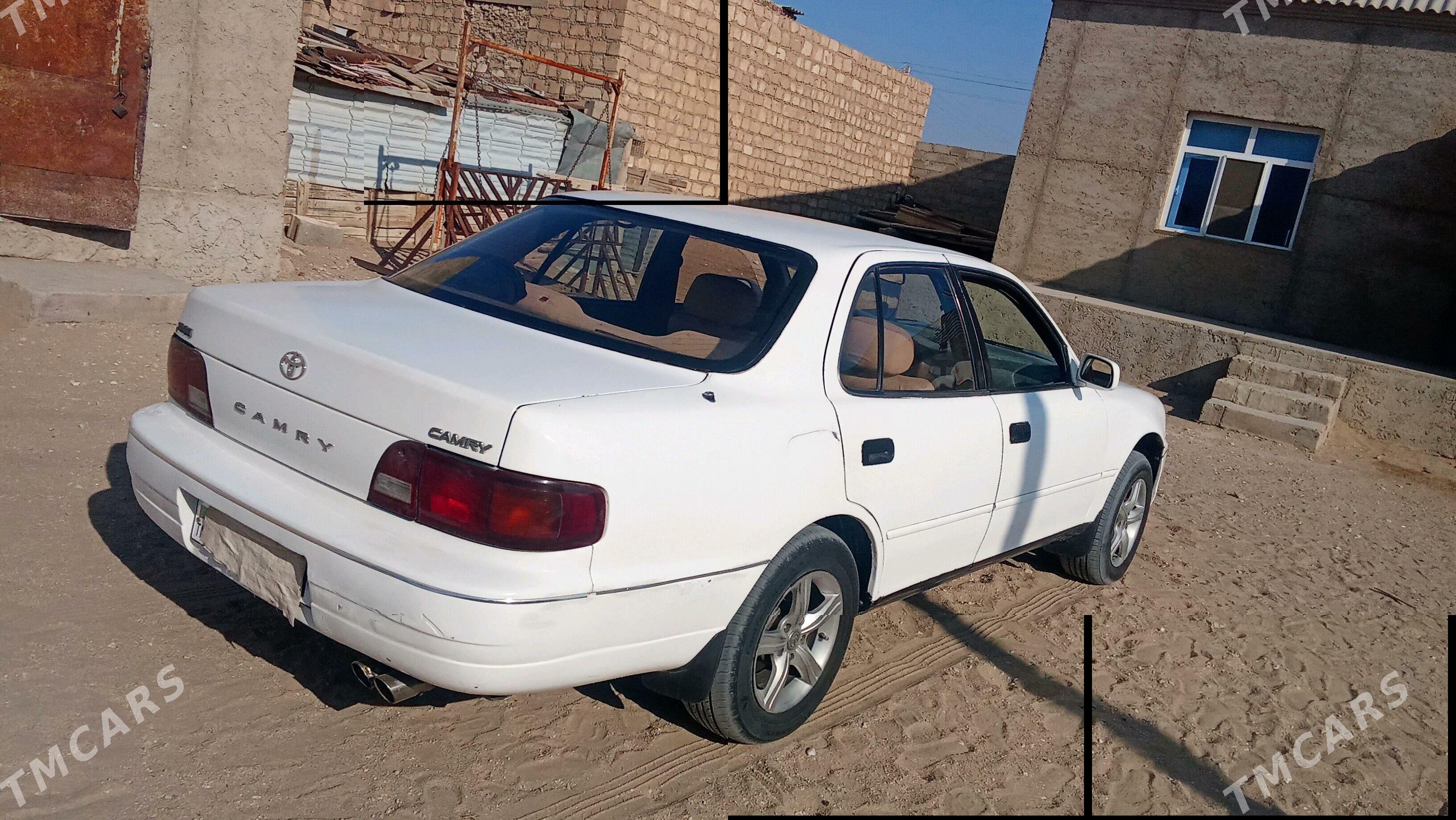 Toyota Camry 1993 - 90 000 TMT - Gumdag - img 2