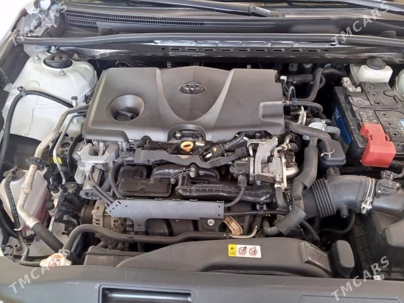 Toyota Camry 2020 - 295 000 TMT - Бузмеин - img 9