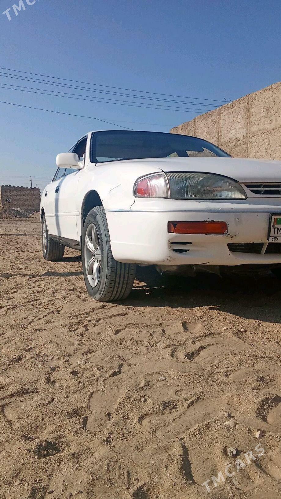 Toyota Camry 1993 - 90 000 TMT - Gumdag - img 4