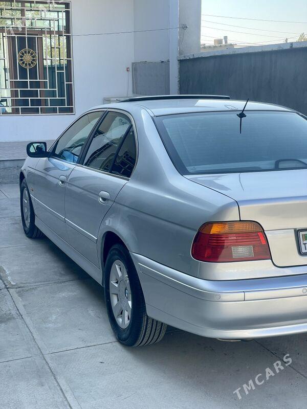 BMW E39 2001 - 123 000 TMT - Balkanabat - img 3