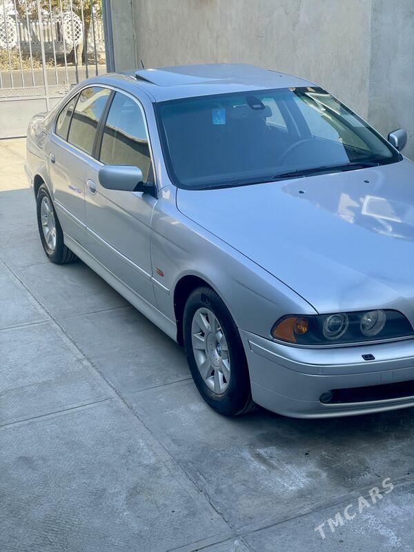 BMW E39 2001 - 123 000 TMT - Balkanabat - img 5