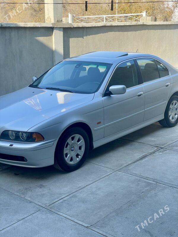 BMW E39 2001 - 123 000 TMT - Balkanabat - img 8