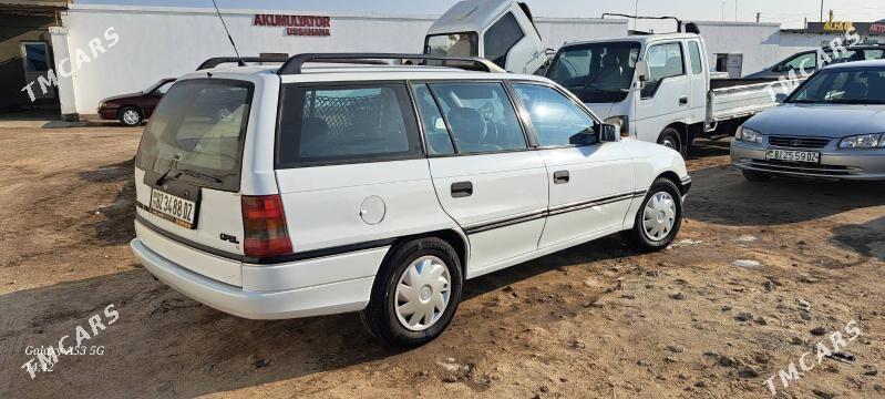 Opel Astra 1991 - 50 000 TMT - Дашогуз - img 3