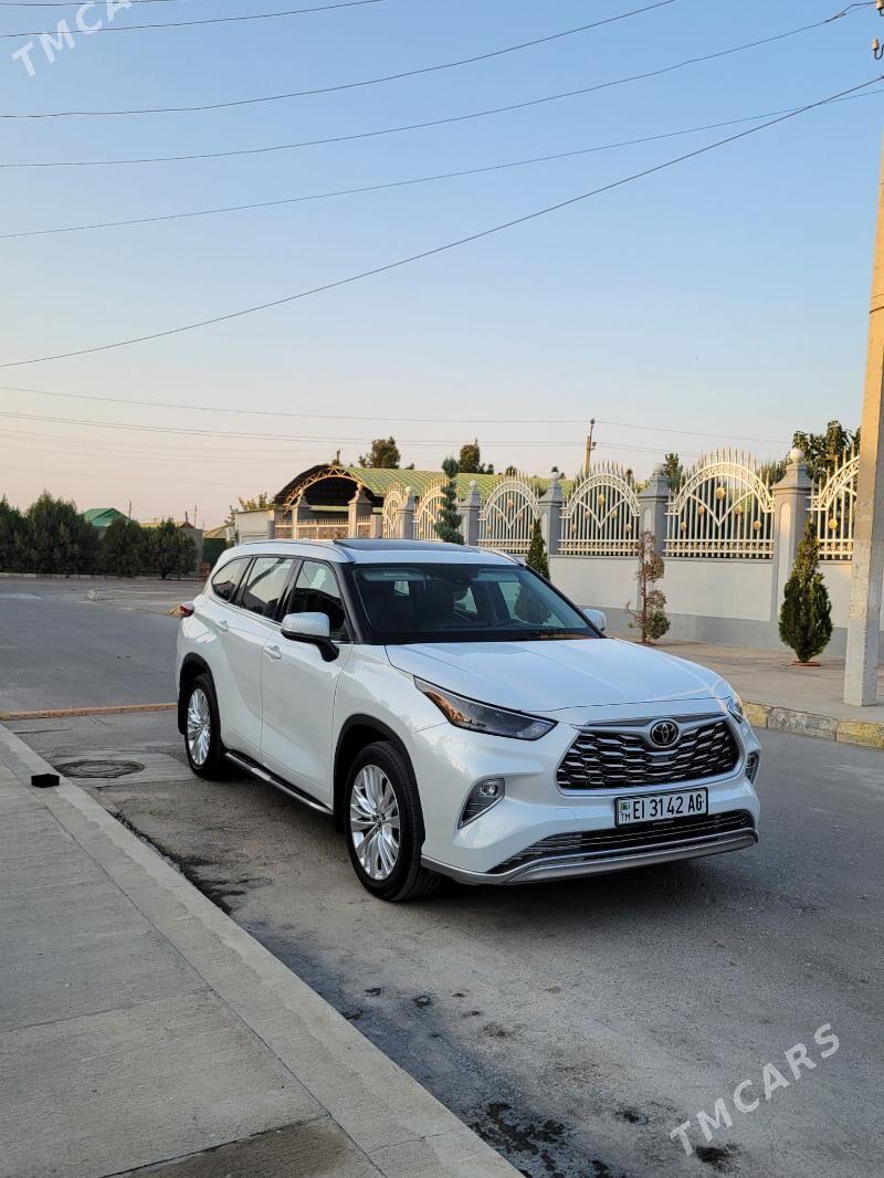 Toyota Highlander 2022 - 610 000 TMT - Aşgabat - img 3