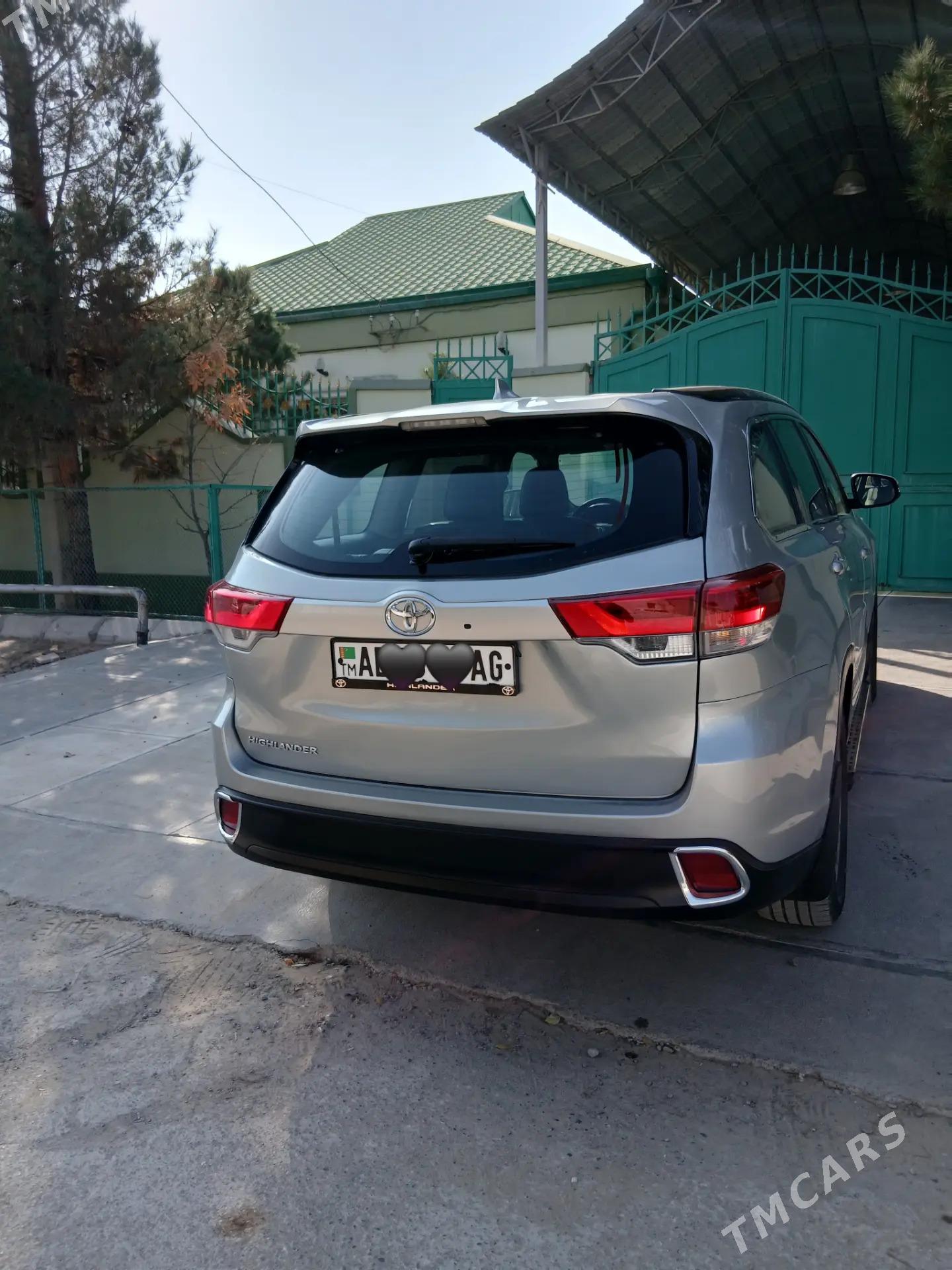 Toyota Highlander 2017 - 440 000 TMT - Мир 6 - img 3