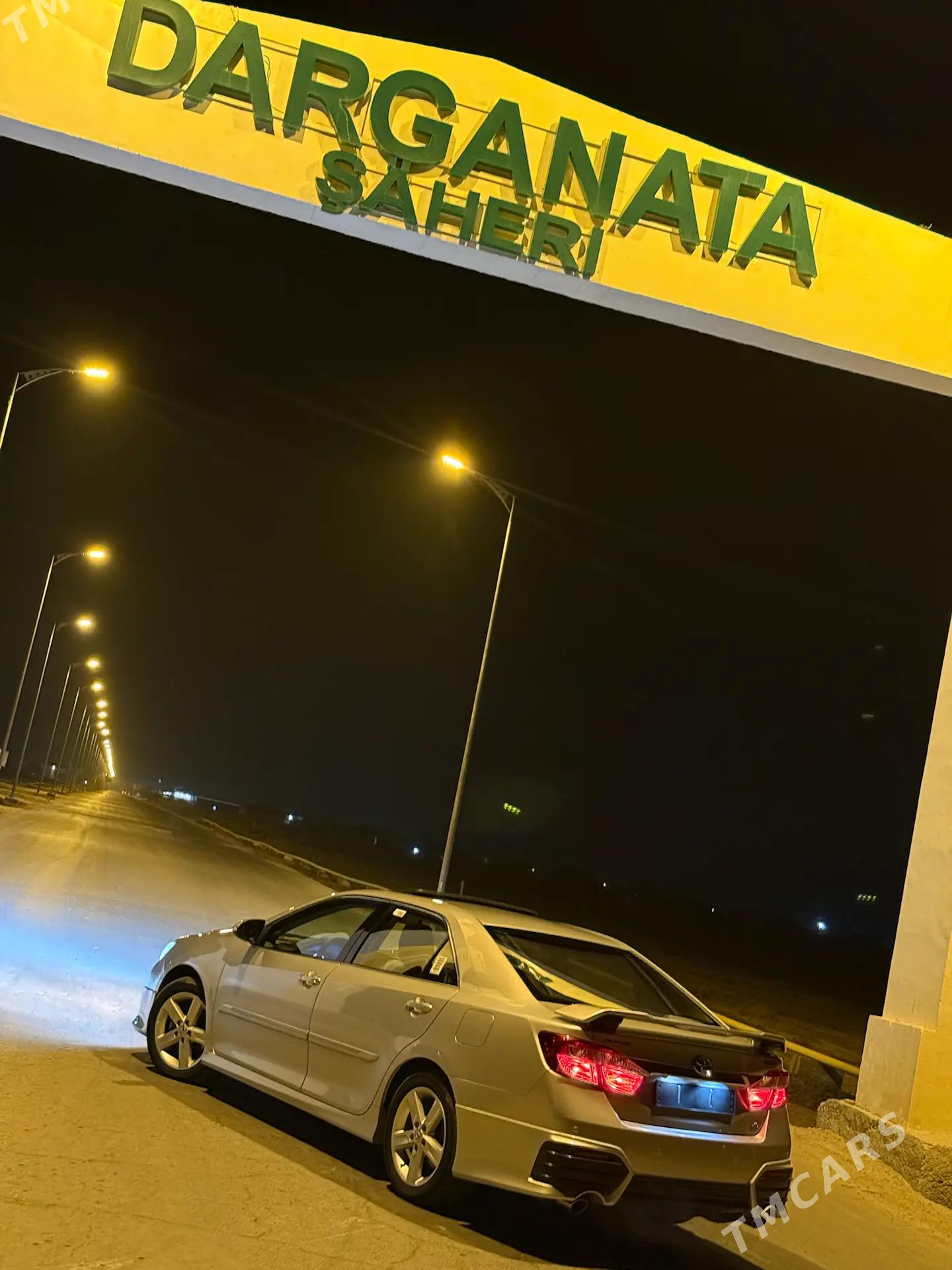 Toyota Aurion 2013 - 380 000 TMT - Darganata - img 4