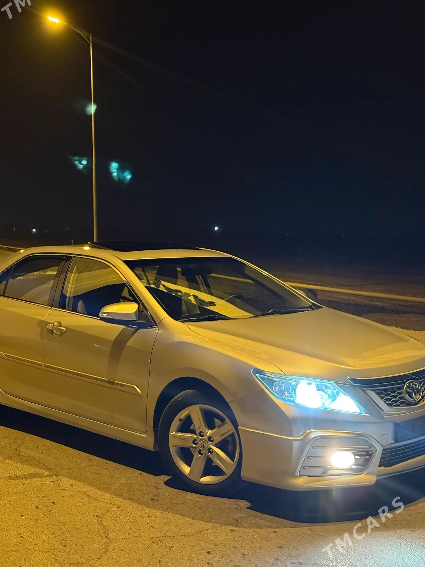 Toyota Aurion 2013 - 380 000 TMT - Darganata - img 3