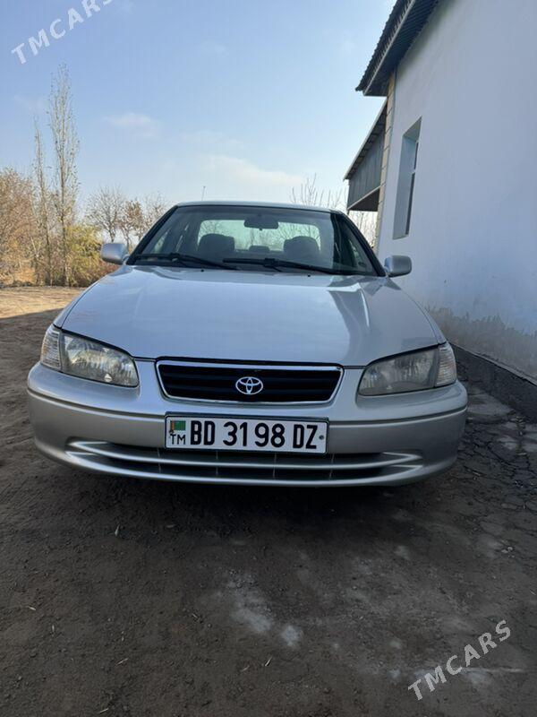 Toyota Camry 2000 - 180 000 TMT - Köneürgenç - img 1