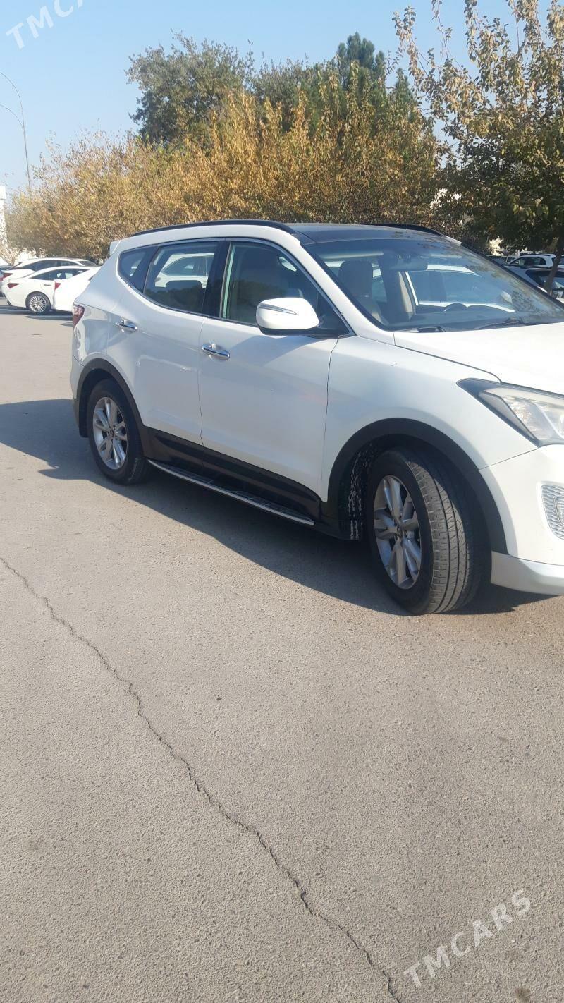 Hyundai Santa Fe 2012 - 270 000 TMT - 11 мкр - img 2