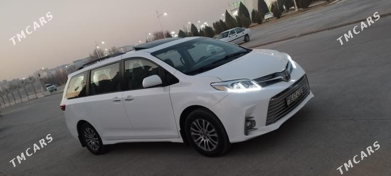 Toyota Sienna 2019 - 420 000 TMT - Дашогуз - img 2