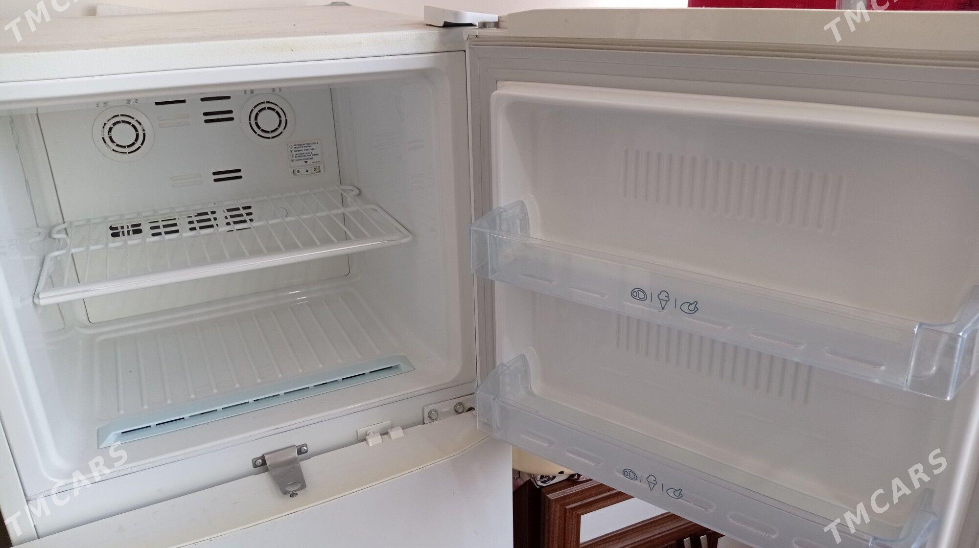 LG holodilnik - 1 мкр - img 2