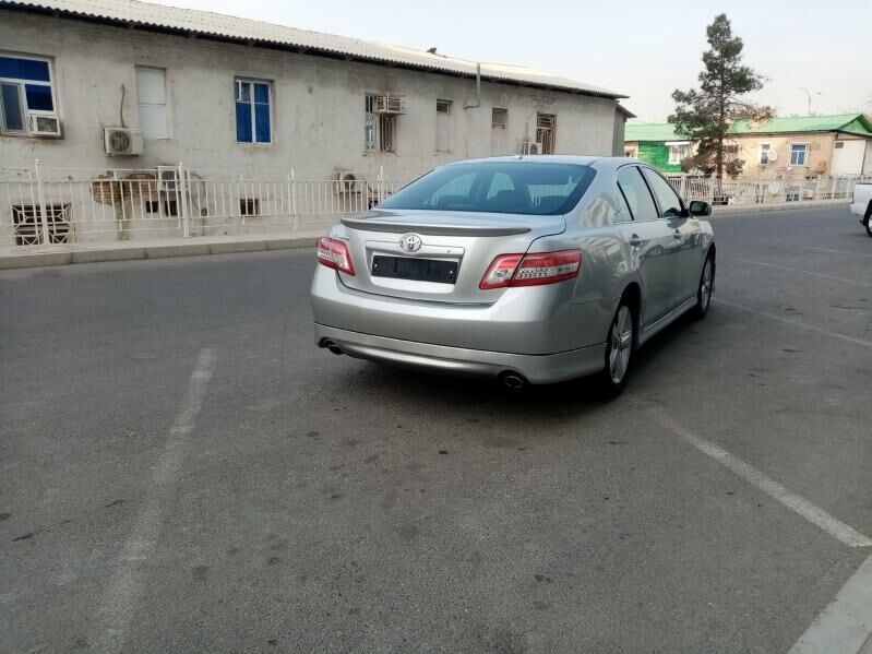Toyota Camry 2010 - 190 000 TMT - Мары - img 5