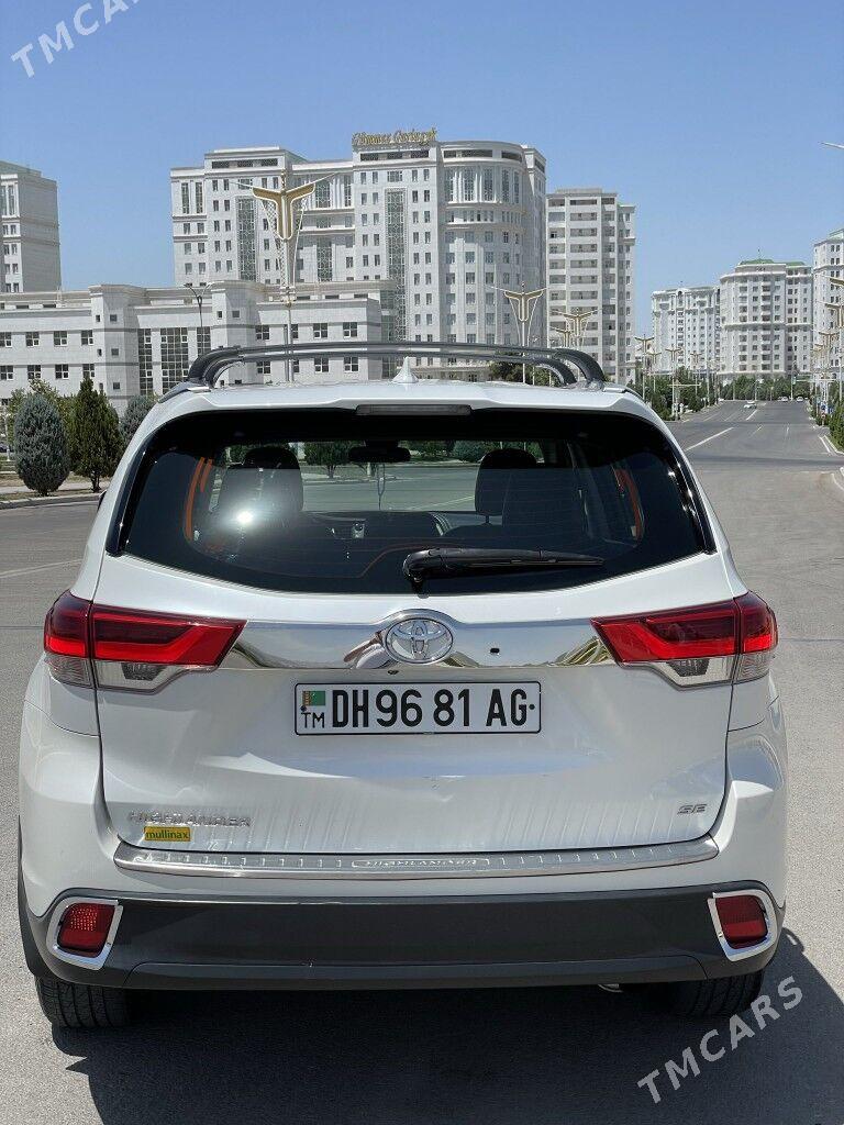Toyota Highlander 2017 - 440 000 TMT - Ашхабад - img 4