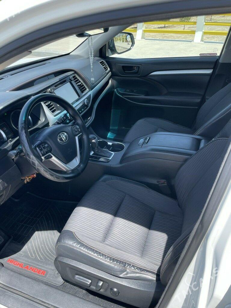 Toyota Highlander 2017 - 440 000 TMT - Ашхабад - img 8