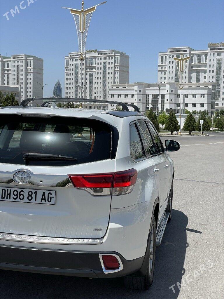 Toyota Highlander 2017 - 440 000 TMT - Ашхабад - img 6