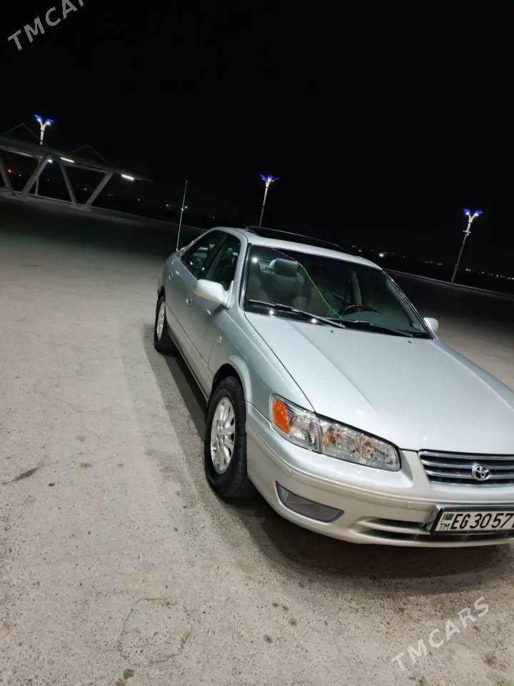Toyota Camry 2000 - 240 000 TMT - Сейди - img 2