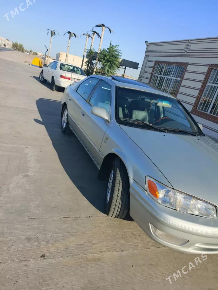 Toyota Camry 2000 - 240 000 TMT - Сейди - img 4