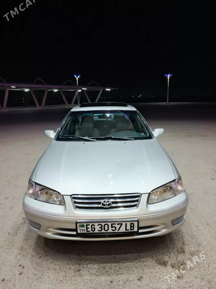 Toyota Camry 2000 - 240 000 TMT - Сейди - img 3
