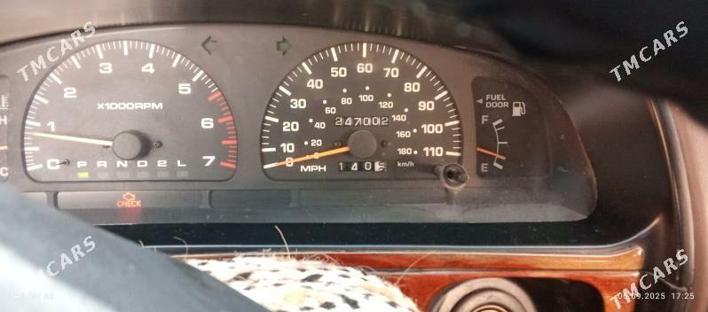 Toyota 4Runner 1998 - 150 000 TMT - Гёкдепе - img 4