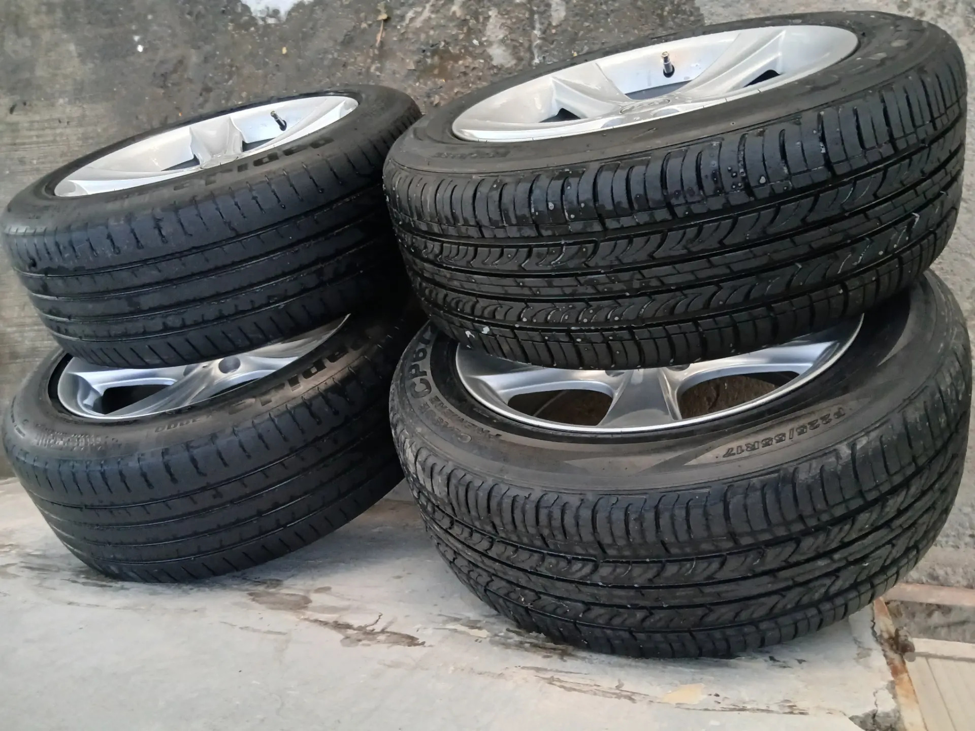 Toyota Siena 17lik Disga Teker 2 000 TMT - Бедев - img 2