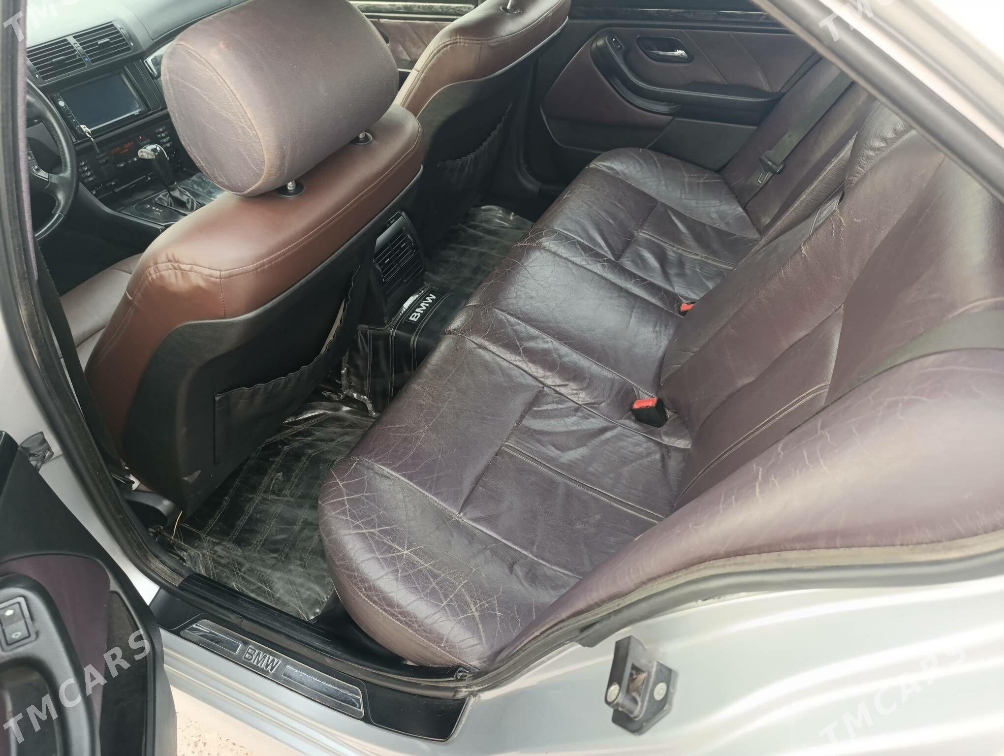 BMW E39 1998 - 89 000 TMT - Türkmenabat - img 5