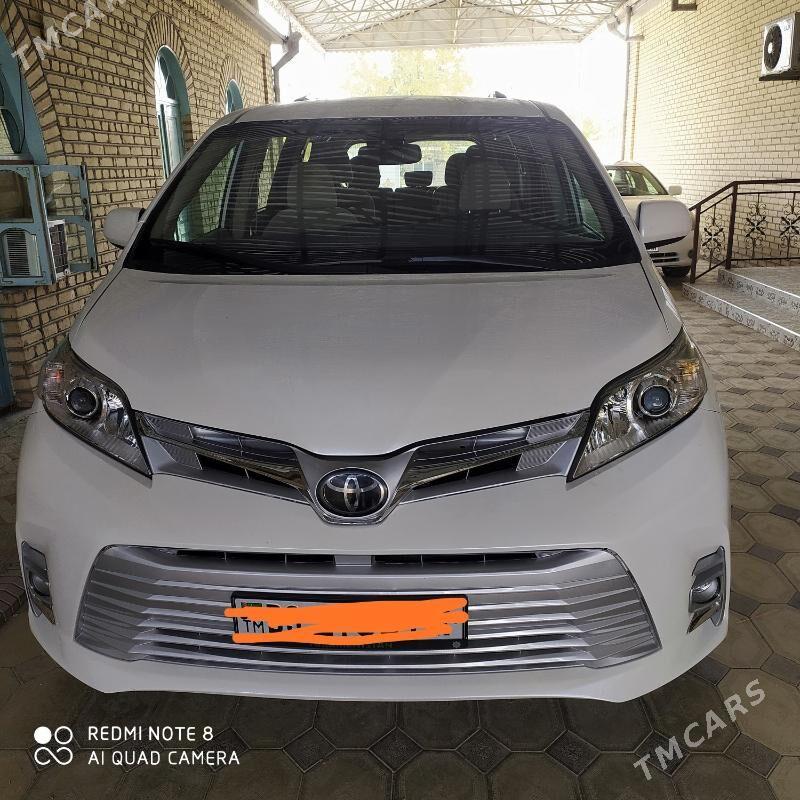 Toyota Sienna 2020 - 398 000 TMT - Векильбазар - img 4